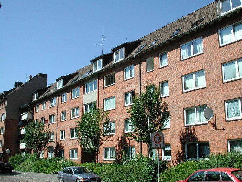 Frisch modernisierte Dachgeschosswohnung (ohne Fahrstuhl), 24143 Kiel (Gaarden-Ost Gaarden-Süd)