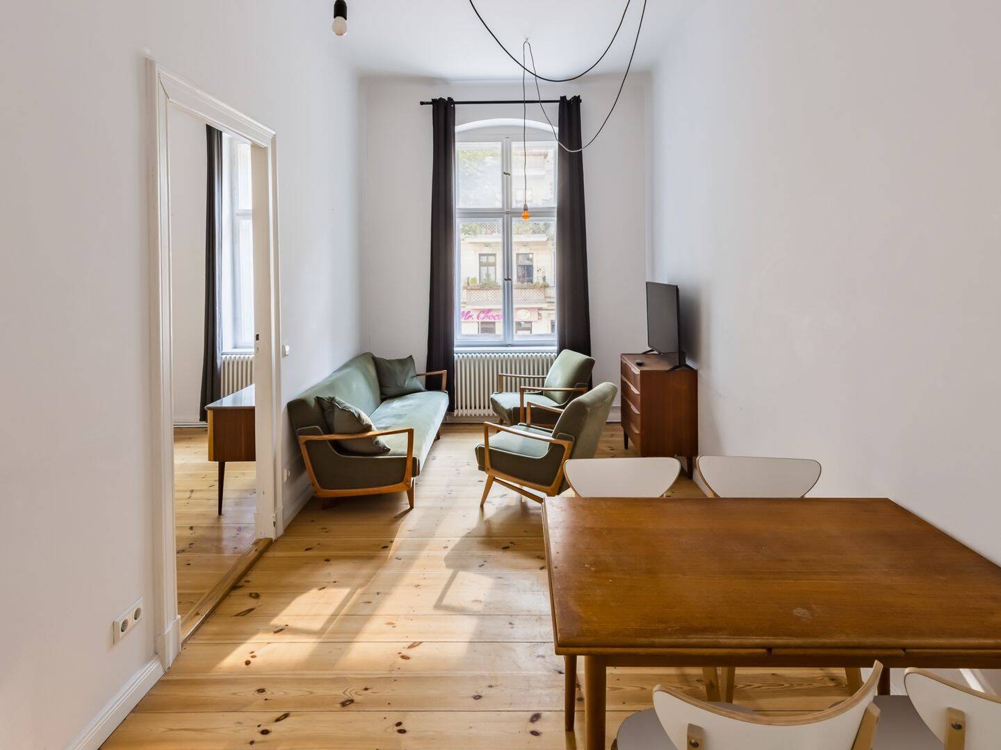 Großzügige Altbauwohnung mit Balkon im Herzen des beliebten Reuterkiezes, 12047 Berlin (Neukölln Kolonie Freie Stunde)