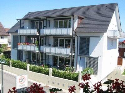 Frisch renovierte traumhafte 2,5-Zimmer-Wohnung mit Seeblick auf der Höri – Provisionsfrei vom Eigentümer, 78343 Gaienhofen