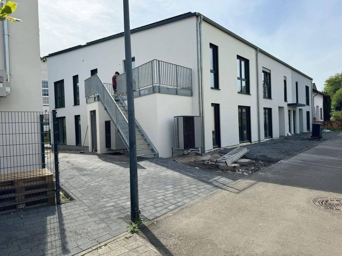 Ab sofort frei / 2,5-Zimmer-Wohnung im Obergeschoss / Einbauküche / Fußbodenheizung / Balkon / Abstellraum, 54516 Wittlich