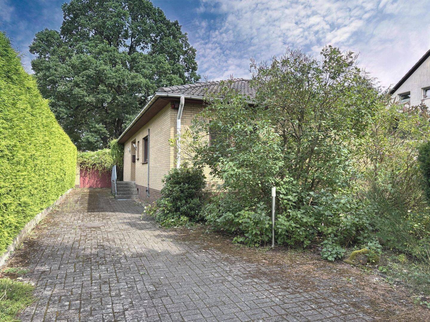 Bungalow mit großem Grundstück in Ehlershausen, 31303 Burgdorf