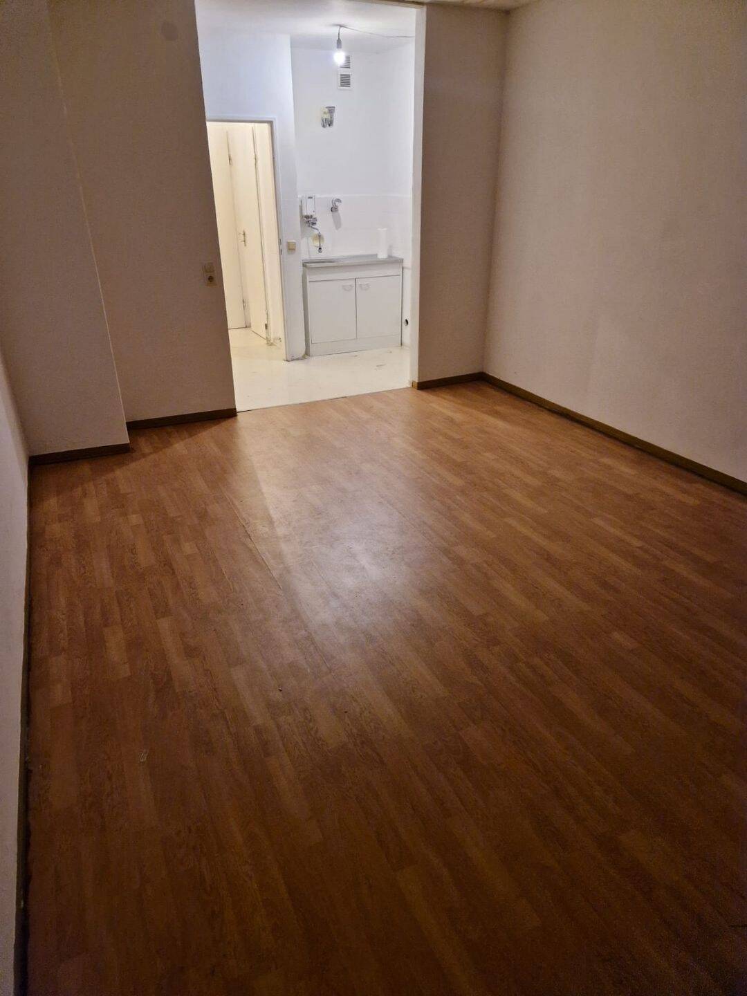 Charmante 1-Zimmer-Wohnung mit Balkon in Plettenberg Etwas ansprechender:, 58840 Plettenberg