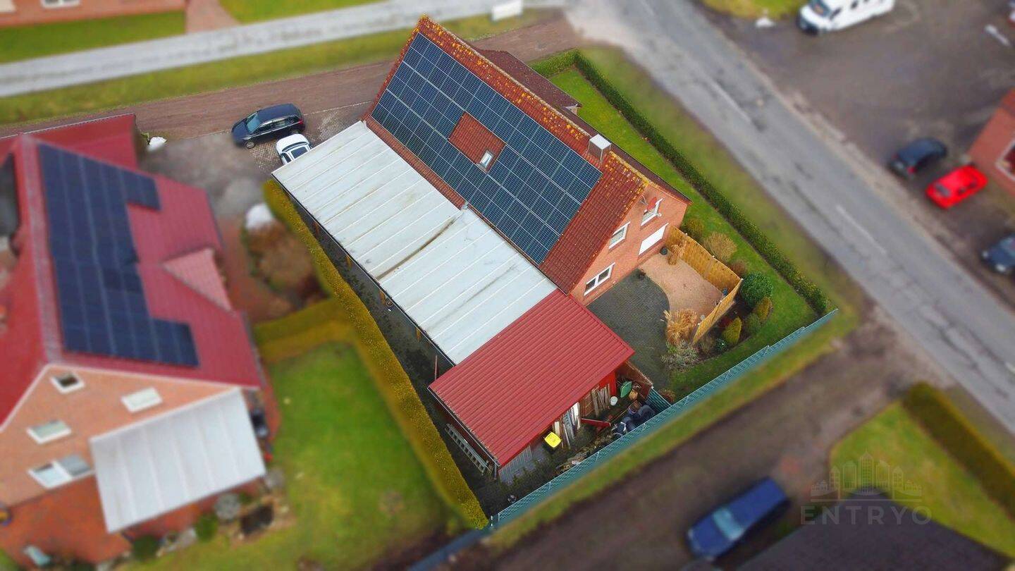 Einfamilienhaus mit PV-Anlage, Wallbox, Nebeneingang & vielseitigen Nutzungsmöglichkeiten, 26605 Aurich