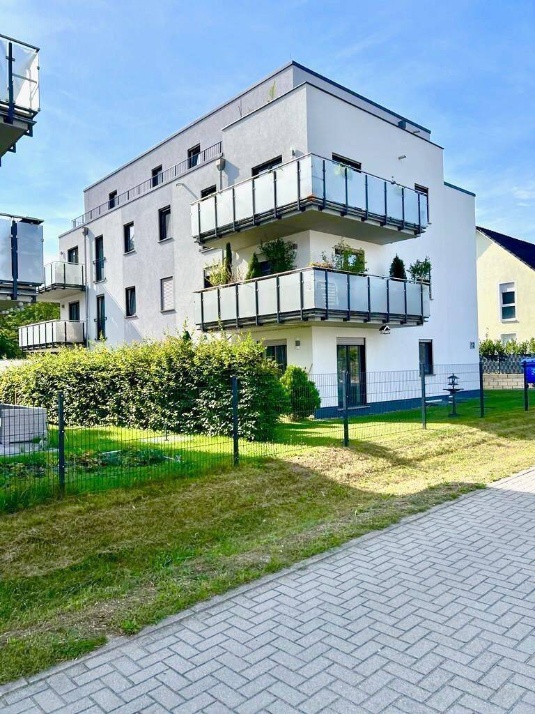 Exklusives Wohnen in Königs Wusterhausen: Moderne 3-Zimmer-Wohnung im 2. OG mit großem Balkon, Aufzug & Garage, 15711 Königs Wusterhausen