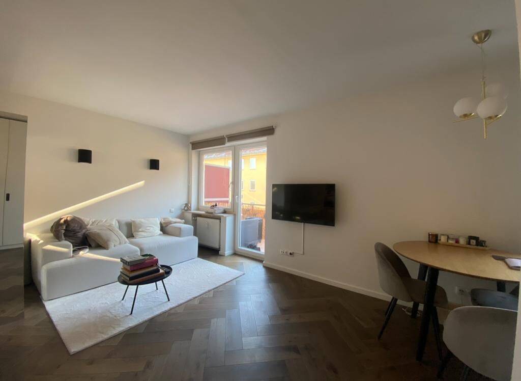Zuhause mit 1,5 Zimmern in Sendling-Westpark, 81369 München (Sendling Sendling-Westpark Thalk. Obersendl.-Forsten-Fürstenr.-Solln)