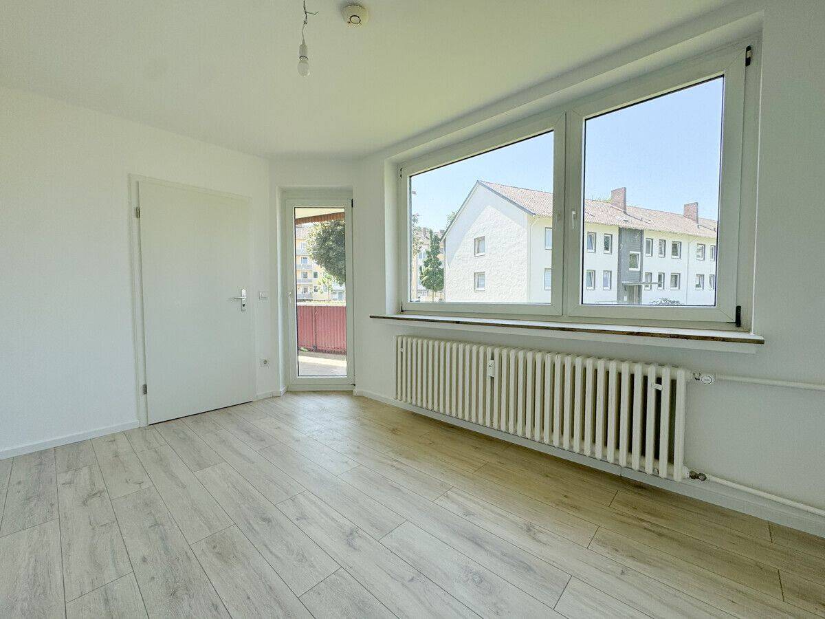 Moderne 2 Zimmer Wohnung mit Balkon im Hochparterre!, 32425 Minden
