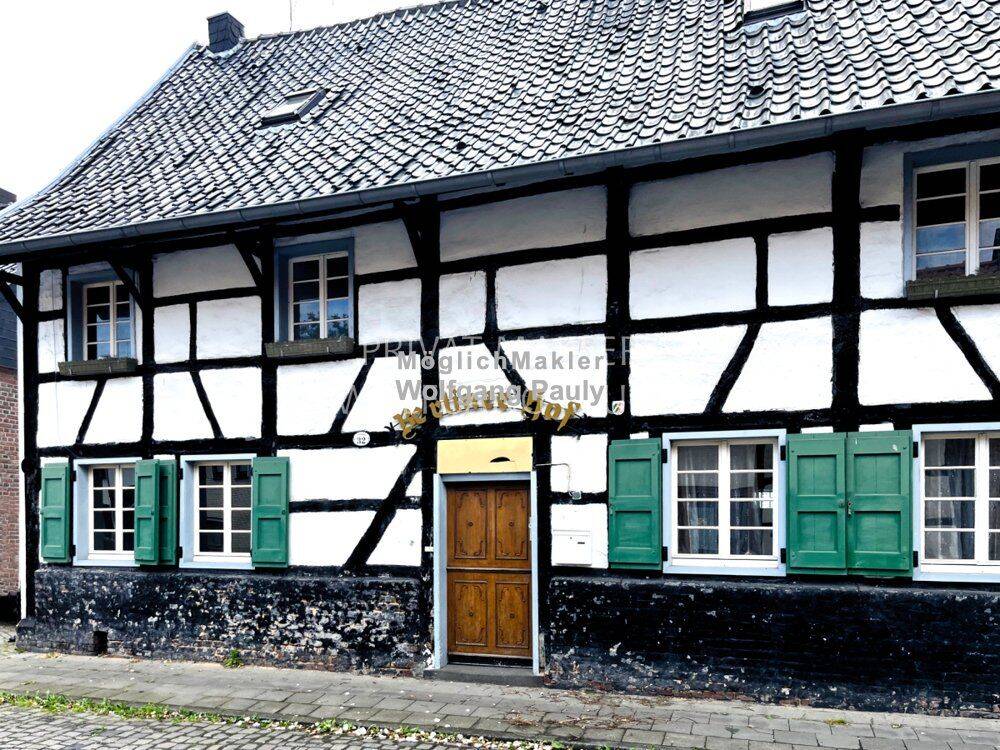 Anno 1680 nach Ende des 30jährigen Krieges erbaut ++ Der „Berliner Hof“ steht zum Verkauf, 41363 Jüchen