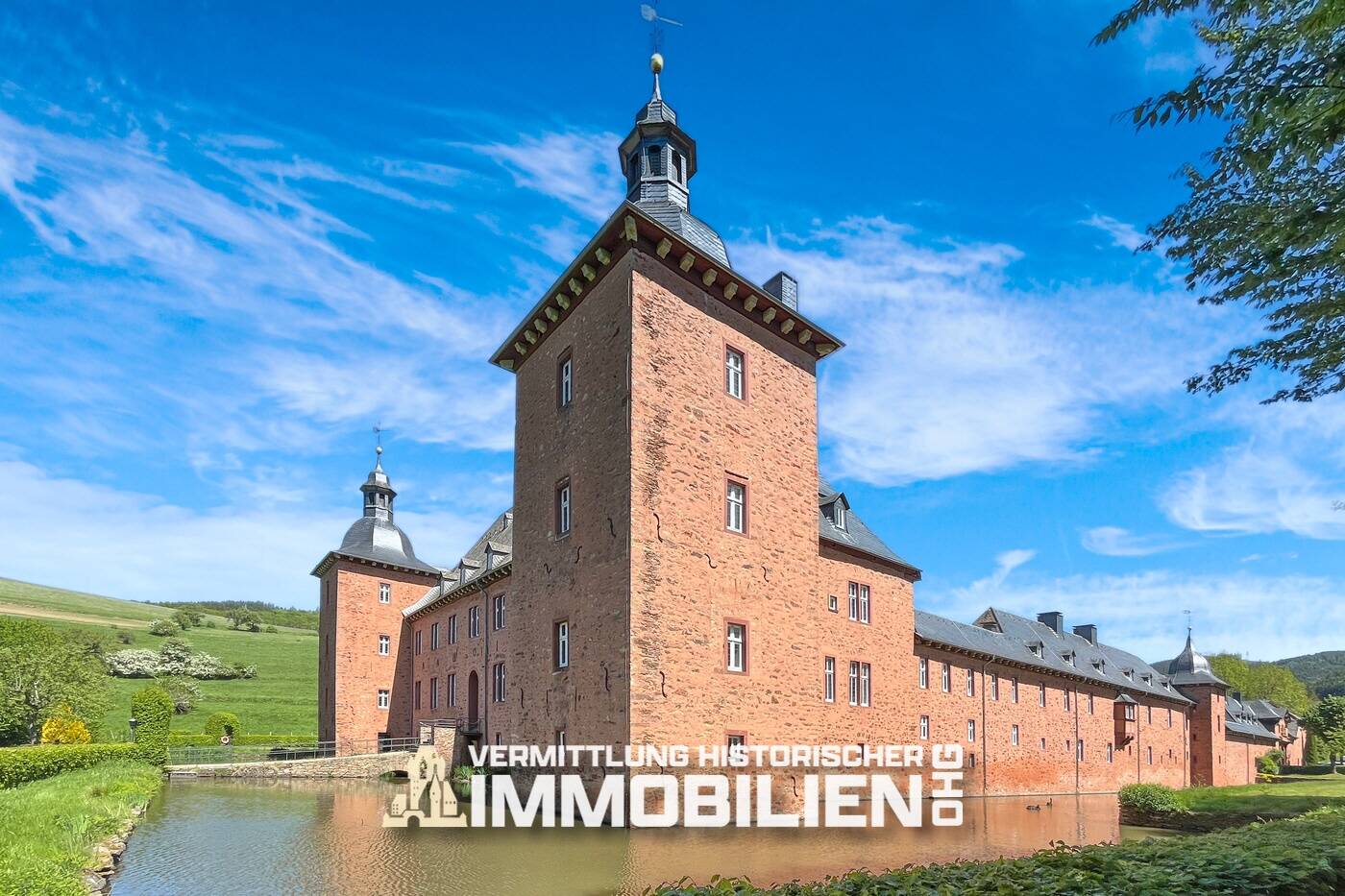 Sanierte Gewölbewohnung mit 267 m² im Wasserschloss, 57399 Kirchhundem