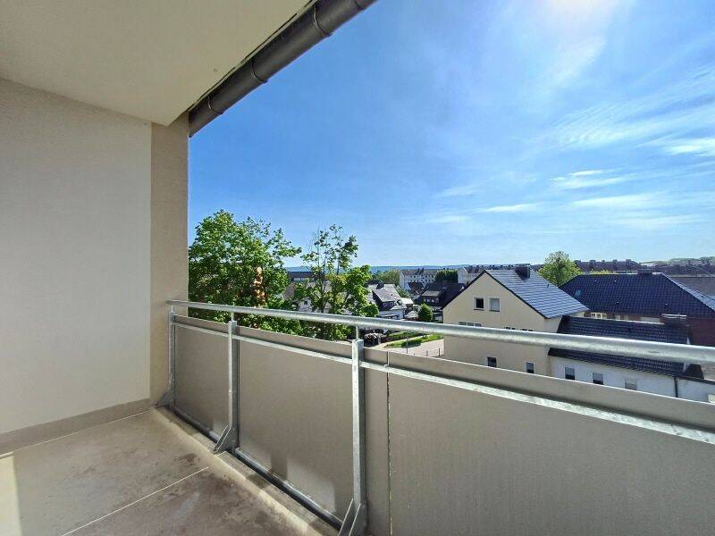 Preistipp! Sanierte 3-Zimmer-Wohnung mit Balkon, 32425 Minden