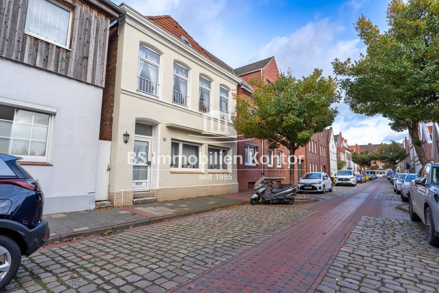 Klein Faldern! Charmantes Stadthaus mit Terrasse, Nebengebäude und Gartenanlage!, 26725 Emden