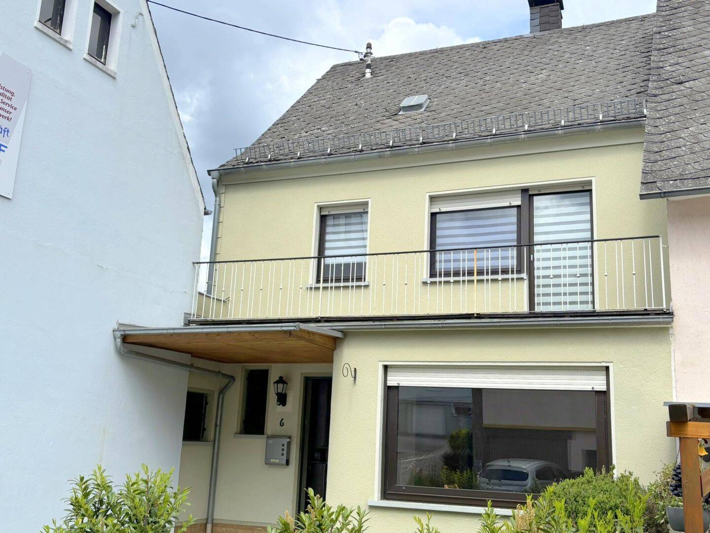 Raumwunder in Berzhahn! Gepflegtes Einfamilienhaus mit Scheune, Werkstatt und Doppelgarage, 56459 Ailertchen