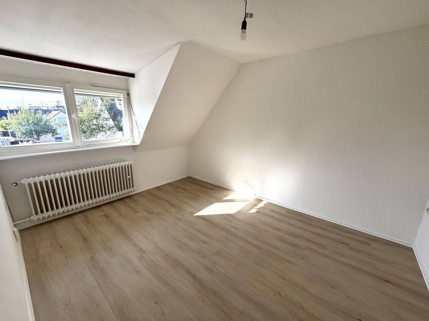 11,5m² Zimmer in 3er WG an Studenten zu vermieten – Erstbezug nach Renovierung, 76185 Karlsruhe