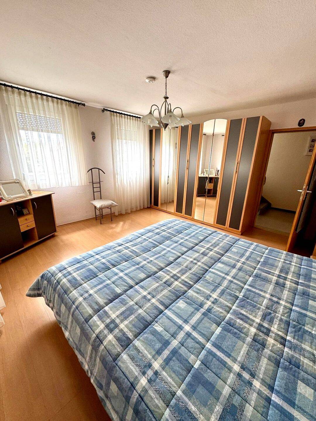 *Provisionsfrei* Geräumige DHH im Herzen von Schwenningen – Ihr neues Zuhause wartet!, 78054 Villingen-Schwenningen