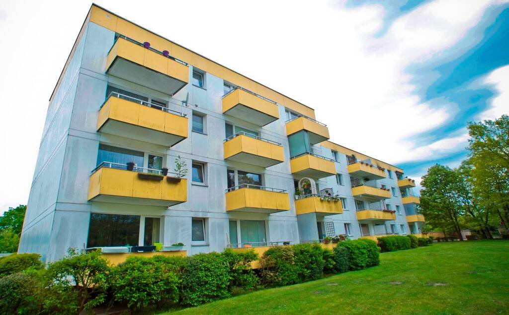 Geräumige, renovierte 3 Zimmer Wohnung, 25451 Quickborn