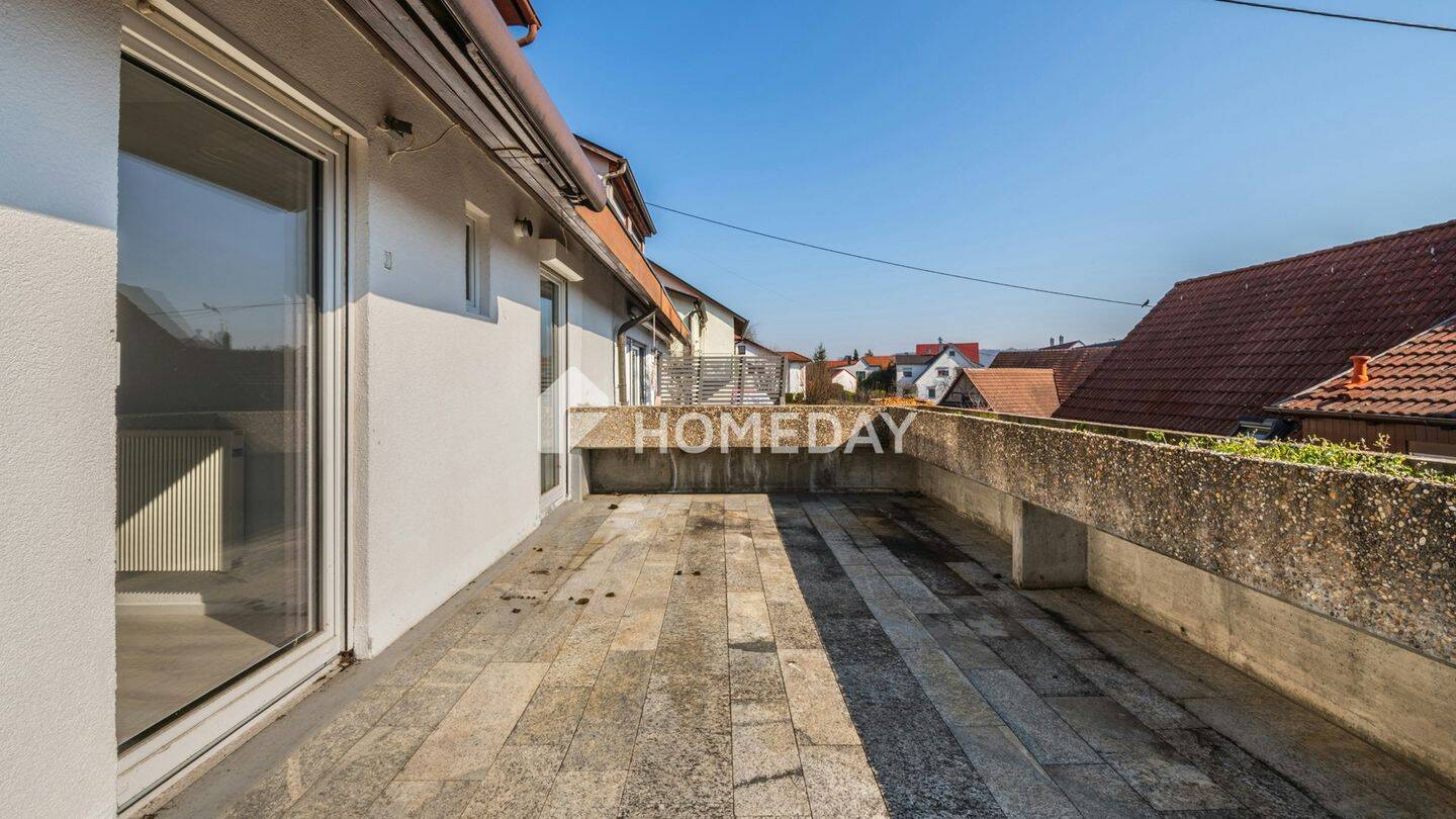 Stilvoll modernisierte 3-Zimmer-Wohnung mit großer Sonnenterrasse und Einbauküche, 71720 Oberstenfeld