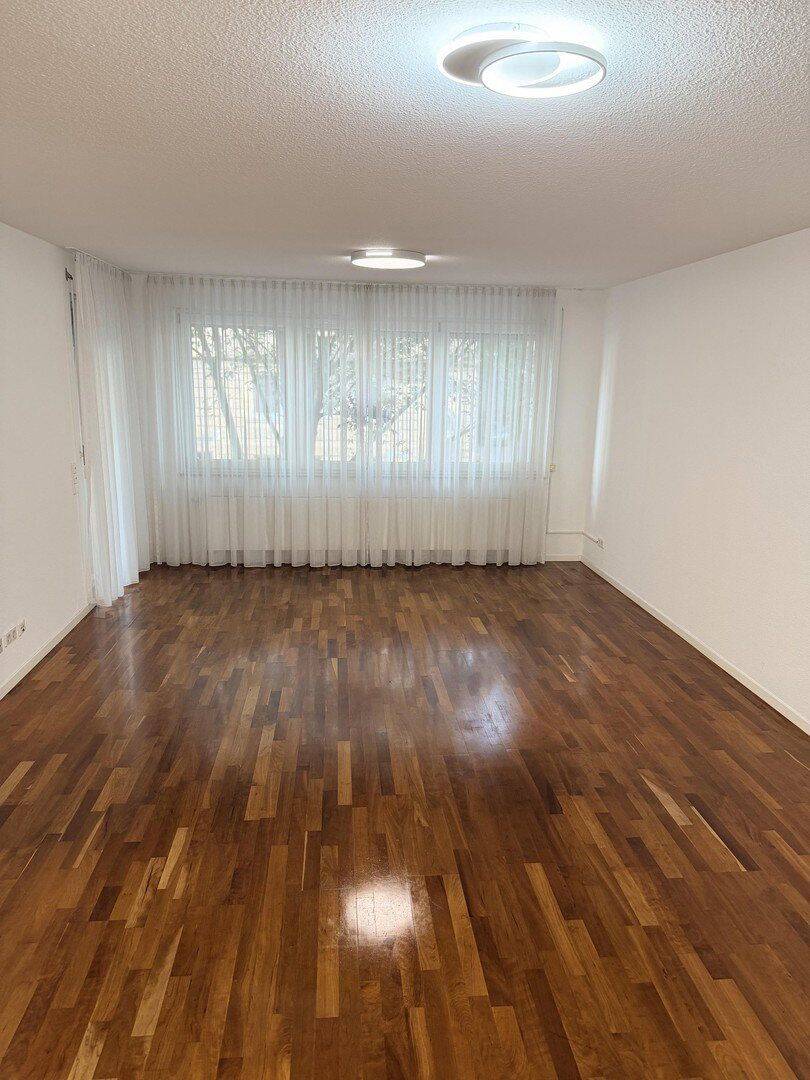 Wunderschöne 2 Zimmerwohnung in der Bestlage in Stuttgart-West direkt an der U Bahn, 70193 Stuttgart (Nord West)