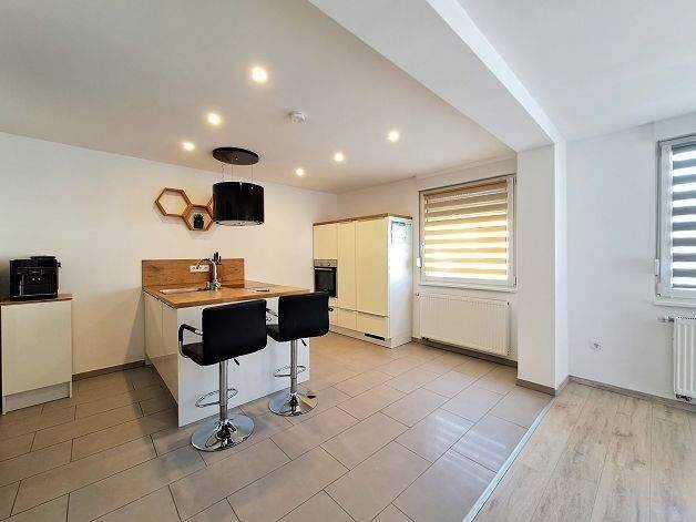NEUER PREIS ! Attraktive 3-Zimmer Wohnung mit Balkon und Gartenanteil, 67363 Lustadt