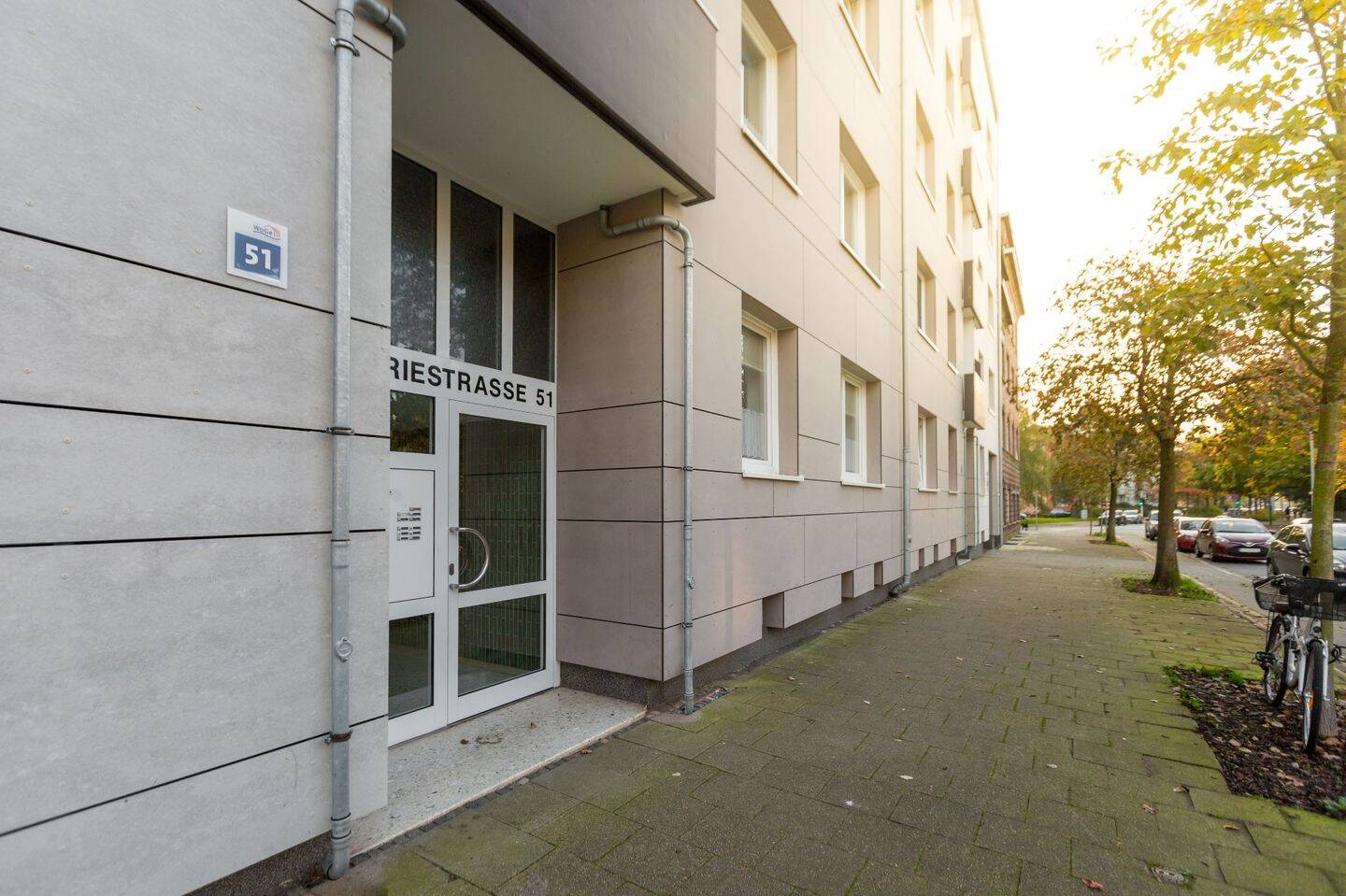 Gepflegte 3-Zimmer-Wohnung mit zwei Balkonen in Bremerhaven, 27568 Bremerhaven (Lehe Mitte Überseehafen)