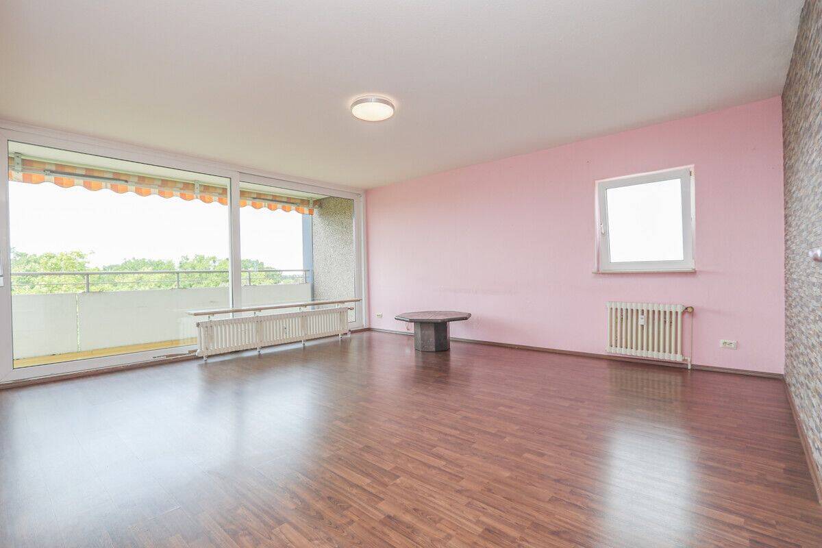 Großzügige 3-Zimmer-Wohnung mit zwei Balkonen über den Dächern von Kaarst, 41564 Kaarst