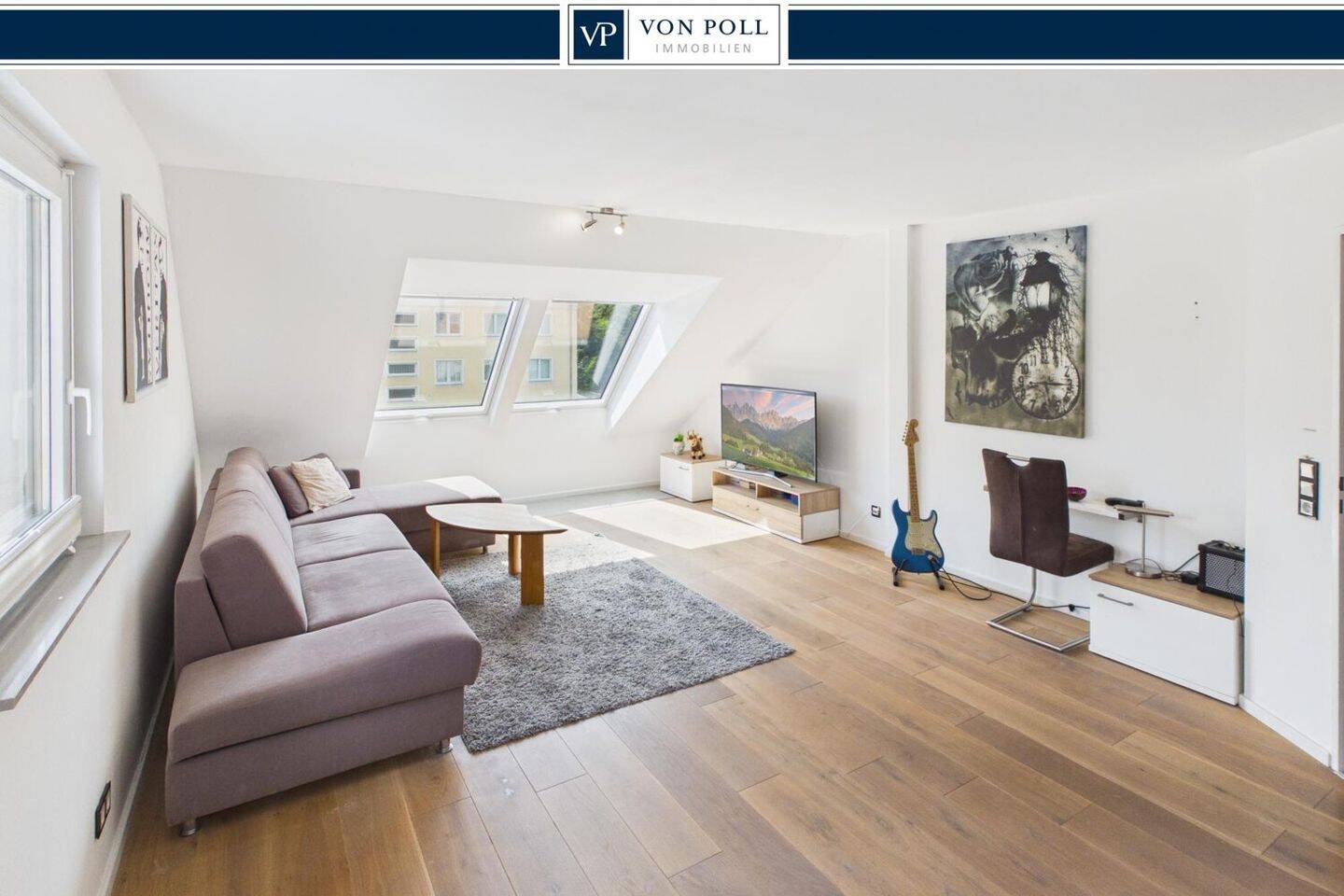 Moderne 2,5-Zimmer-Dachgeschosswohnung mit Stellplatz in Eil, 51145 Köln (Porz Eil Elsdorf Urbach)