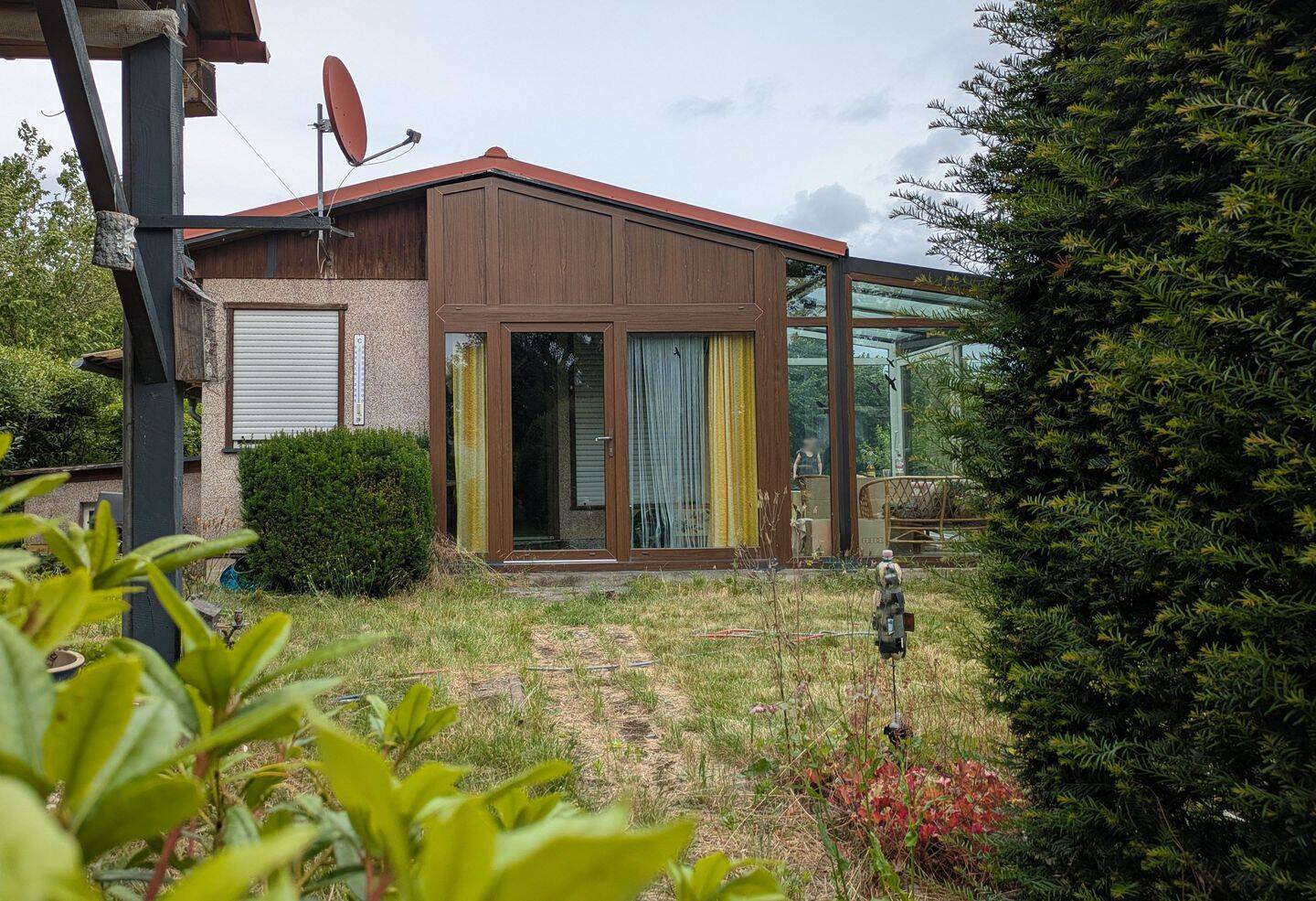 Gemütlicher Sommerbungalow mit großem Garten und Brombeeren, Pfirsichen, Wein und vielem mehr, 15345 Petershagen/Eggersdorf