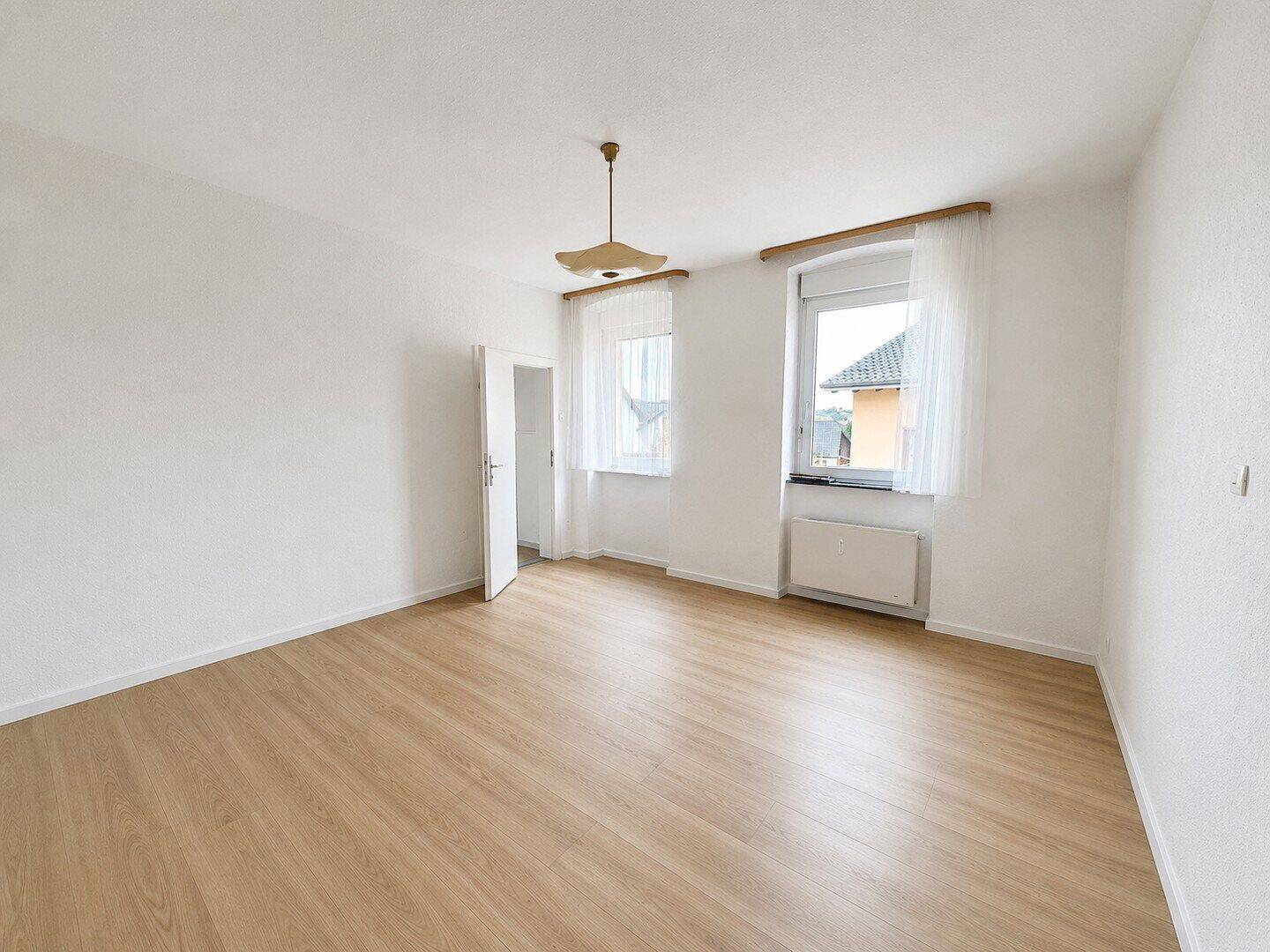 Frisch sanierte 3-Zimmer-Wohnung mit Balkon, Gartenblick und großer Lagerfläche in Angelbachtal, 74918 Angelbachtal