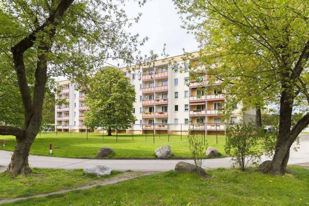 Ideale Familienwohnung im grünen Wohnumfeld, 3044 Cottbus (Mitte Saspow Schmellwitz Sielow Ströbitz)