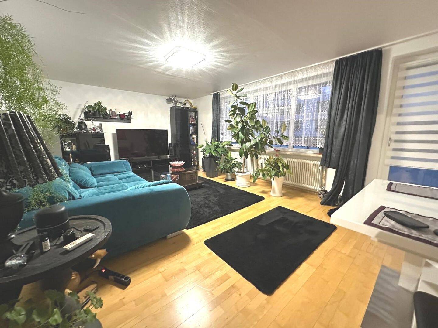 Wertbeständige Investition in Putzbrunn: Solide 3-Zimmer-Wohnung mit zuverlässigen Mieter, 85640 Putzbrunn