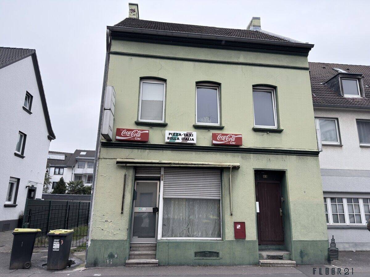 Mehrfamilienhaus mit Potenzial in Köln-Mühlheim, aktuell 5,2% Mietrendite mit einem Leerstand, 51067 Köln (Mülheim Buchheim Dellbrück Holweide)