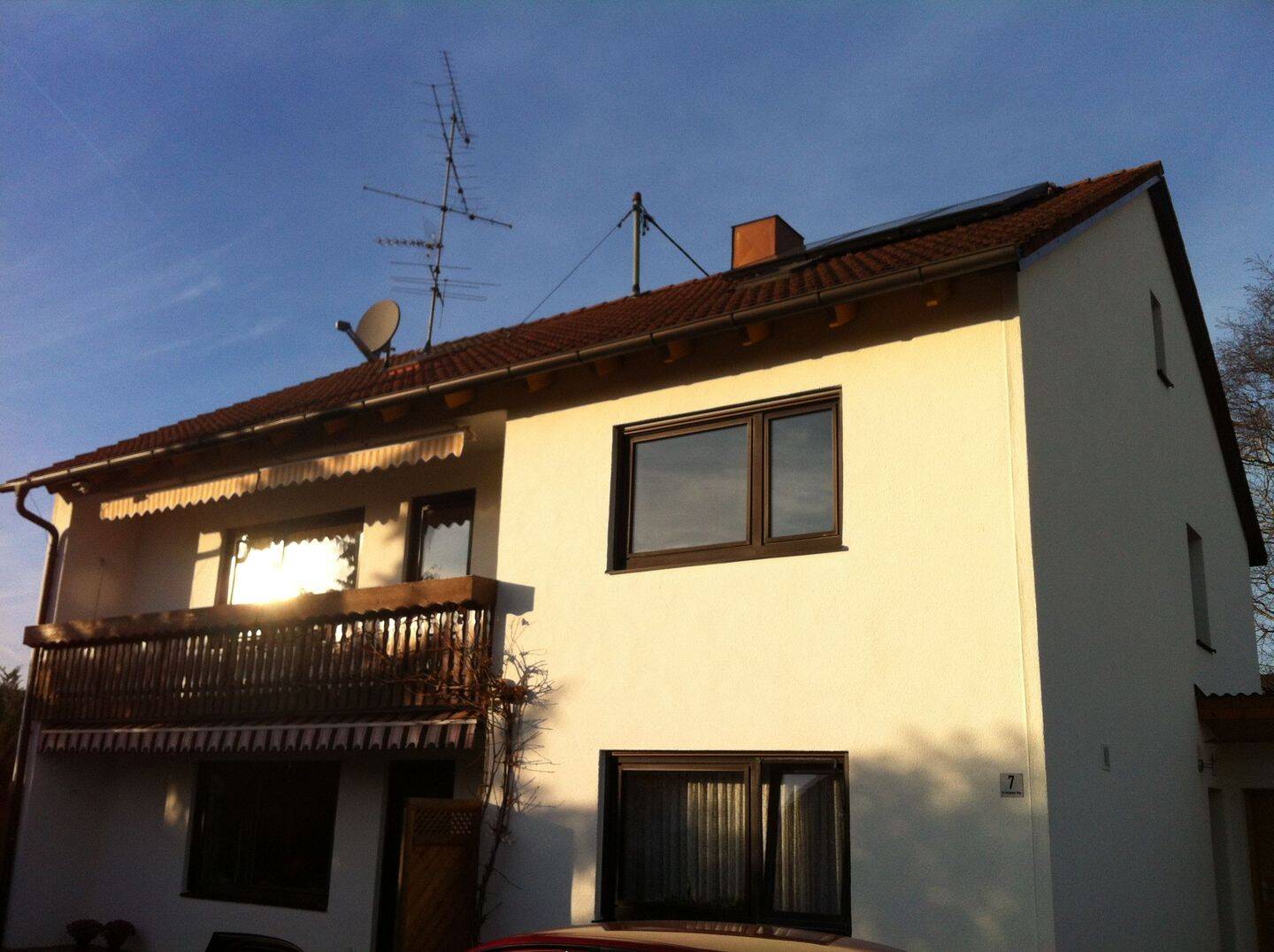 Helle 4-Zimmer-Wohnung mit Balkon in Moosinning, 85452 Moosinning