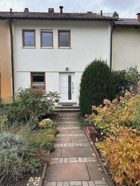 !!!FREI ZUM BEZUG!!! Gepflegtes Reihenmittelhaus in Nürnberg St. Leonhard, 90439 Nürnberg (Großreuth bei Schweinau Schweinau Sankt Leonhard Sündersbühl)