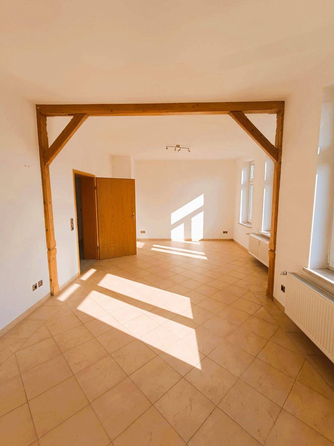 Charmante 4-Raumwohnung mit sichtbarem Fachwerk, Wintergarten und Balkon in zentrumsnaher Lage von Ilsenburg, 38871 Nordharz