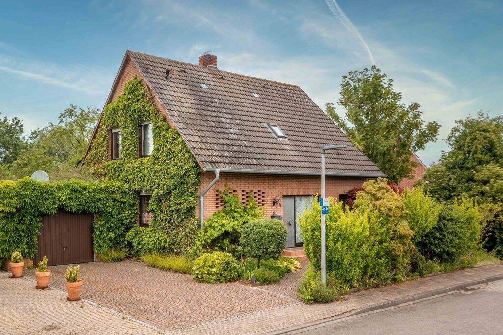Einfamilienhaus mit großem Garten in Bad Bentheim, 48455 Bad Bentheim