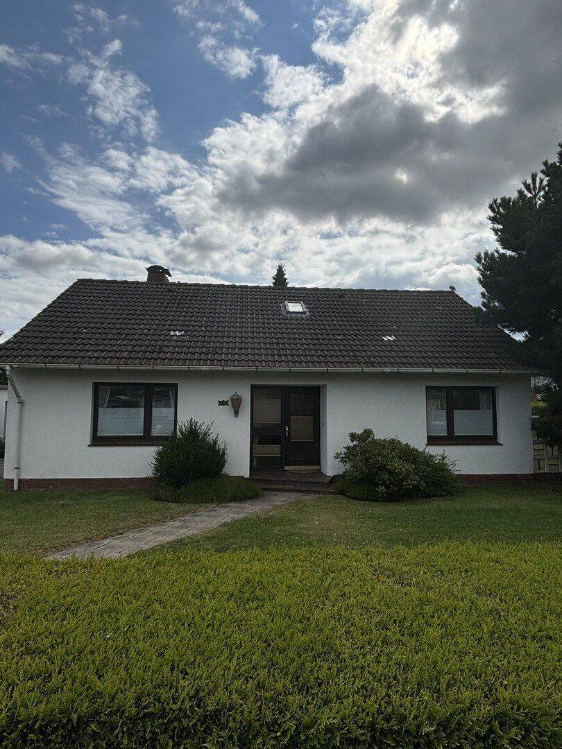solides Einfamilienhaus an der Elbe, 27478 Cuxhaven