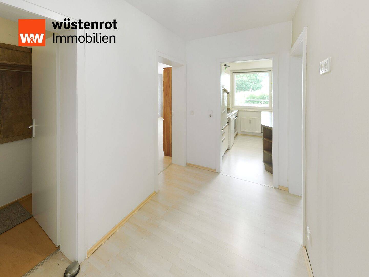 2-Zimmer-Wohnung mit Aufzug – modernisiert, sofort bezugsfähig & ausbaufähig, 31832 Springe