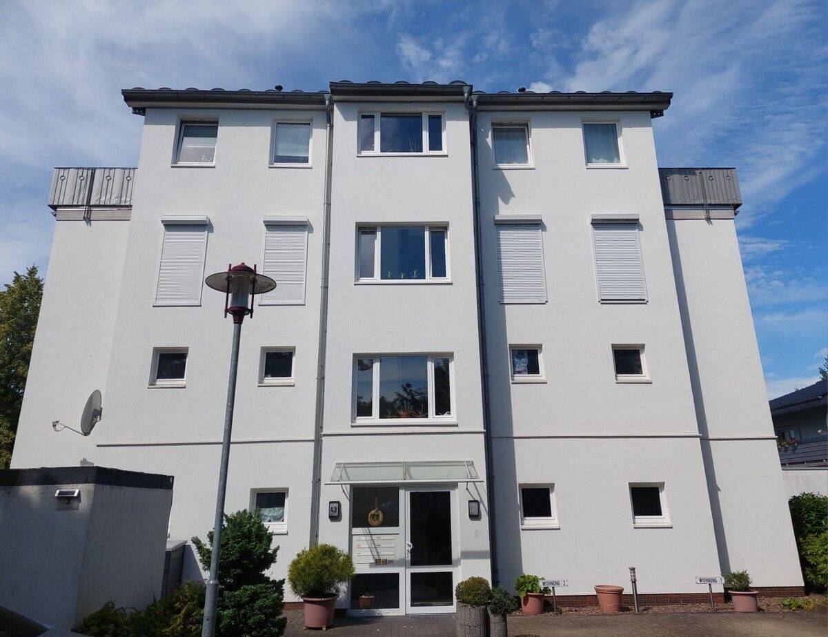 Charmante Eigentumswohnung mit Balkon, 27749 Delmenhorst (Düsternort Mitte Schafkoven/Donneresch Stickgras/Annenriede)