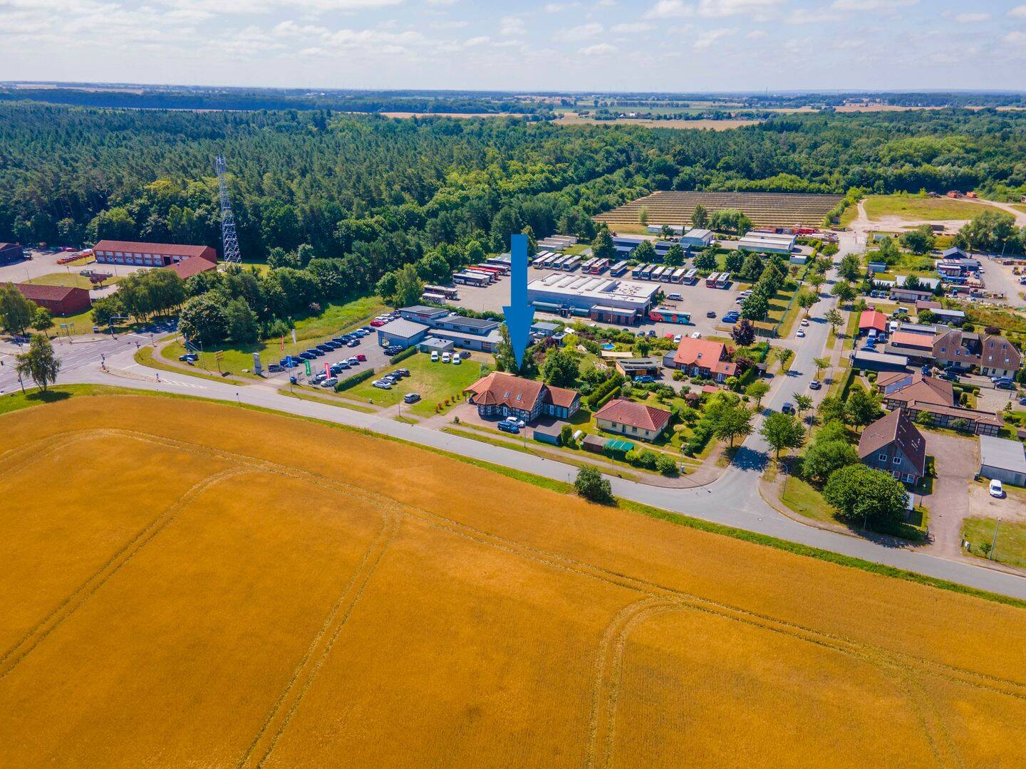 Interessantes Anlageobjekt mit zwei vermieteten Einheiten, 17489 Greifswald