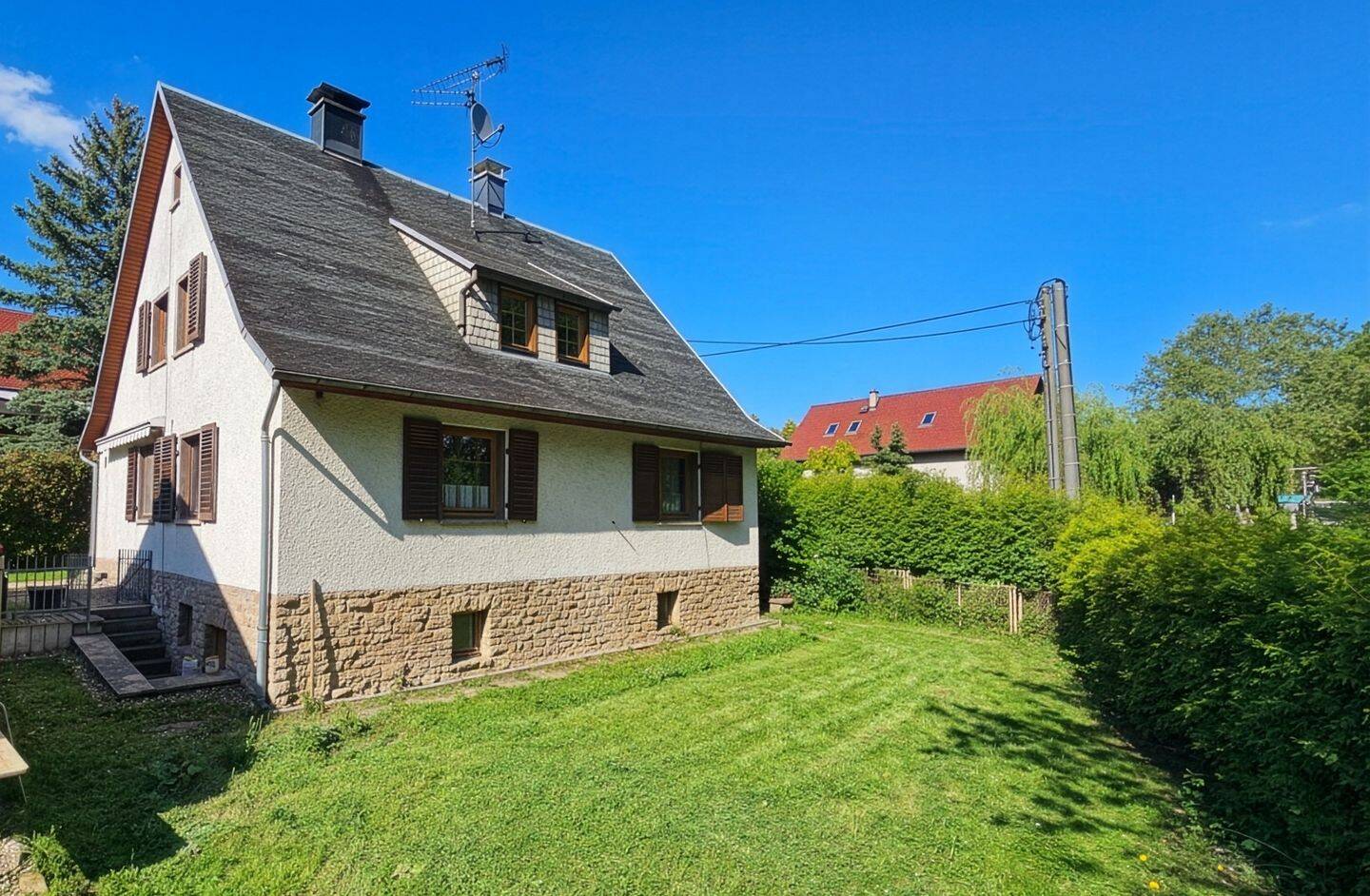 Ankommen, wohlfühlen, Zuhause sein, Einfamilienhaus mit Garten in Erfurt-Waltersleben, 99097 Erfurt (Egstedt am Steiger Melchendorf Waltersleben Wiesenhügel)