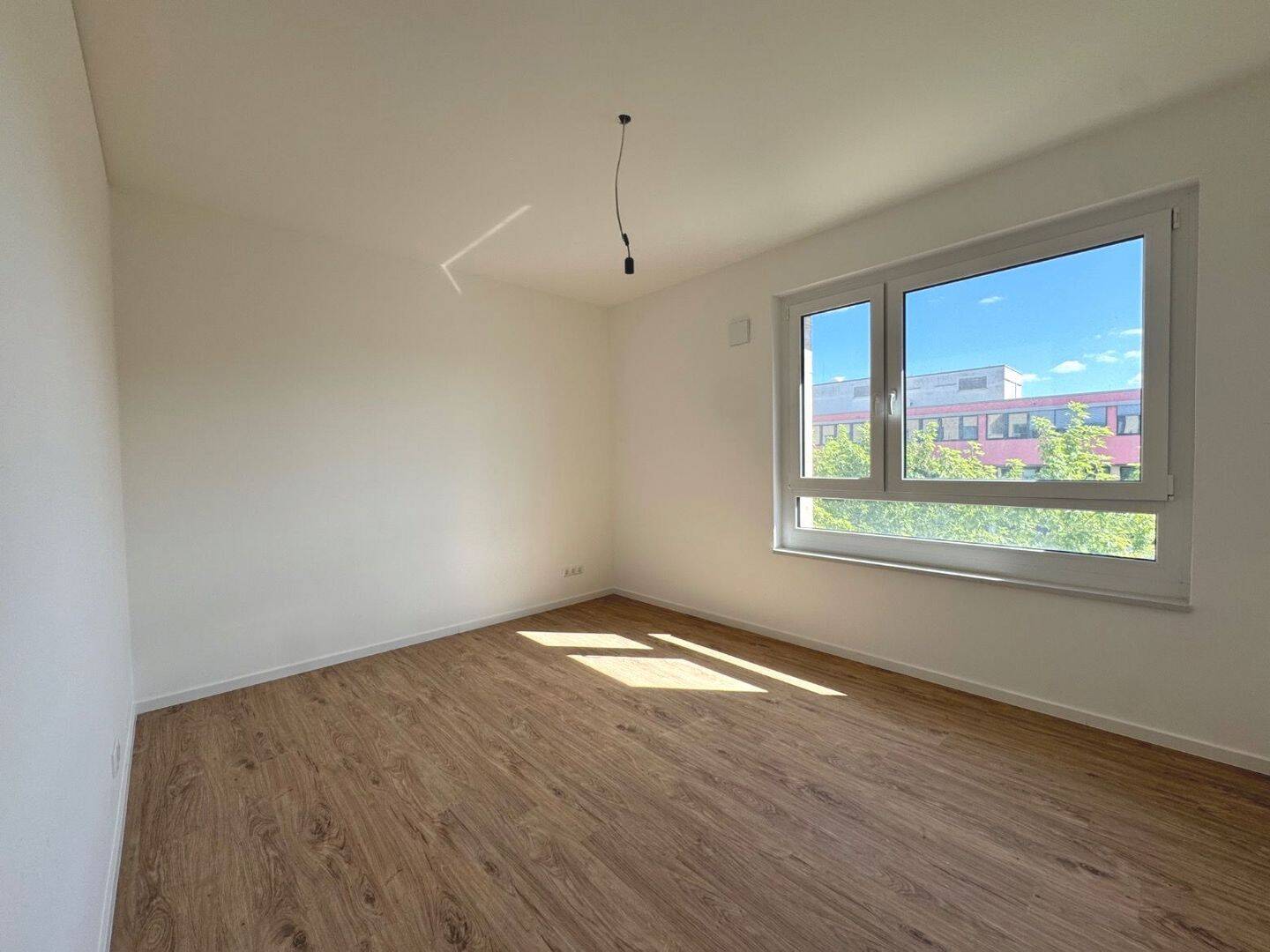 Helle 3-Zimmerwohnung inkl. Einbauküche und Loggia in zentraler Lage, 68165 Mannheim (Fahrlach Oststadt Schwetzingerstadt)