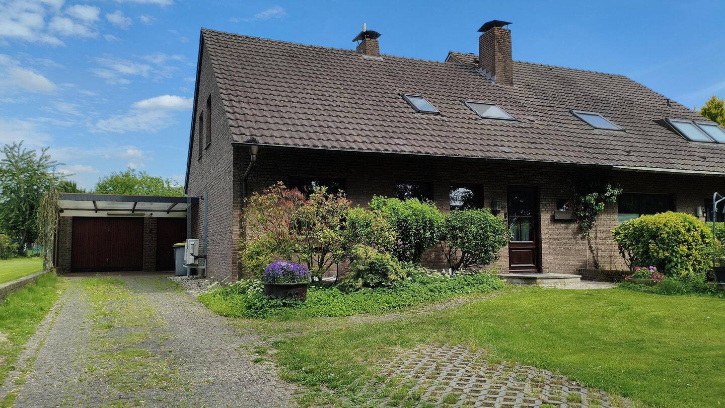 Doppelhaushälfte Einfamilienhaus ruhige, ländl. Lage und doch zentral, ges. Infrastruktur fußläufig, 47239 Duisburg (Rumeln-Kaldenhausen)