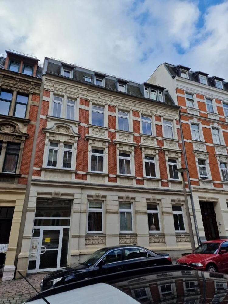 Gemütliche 1-Zimmer-Wohnung mit Einbauküche in gefragter Lage von Plauen-Preißelpöhl, 8525 Plauen