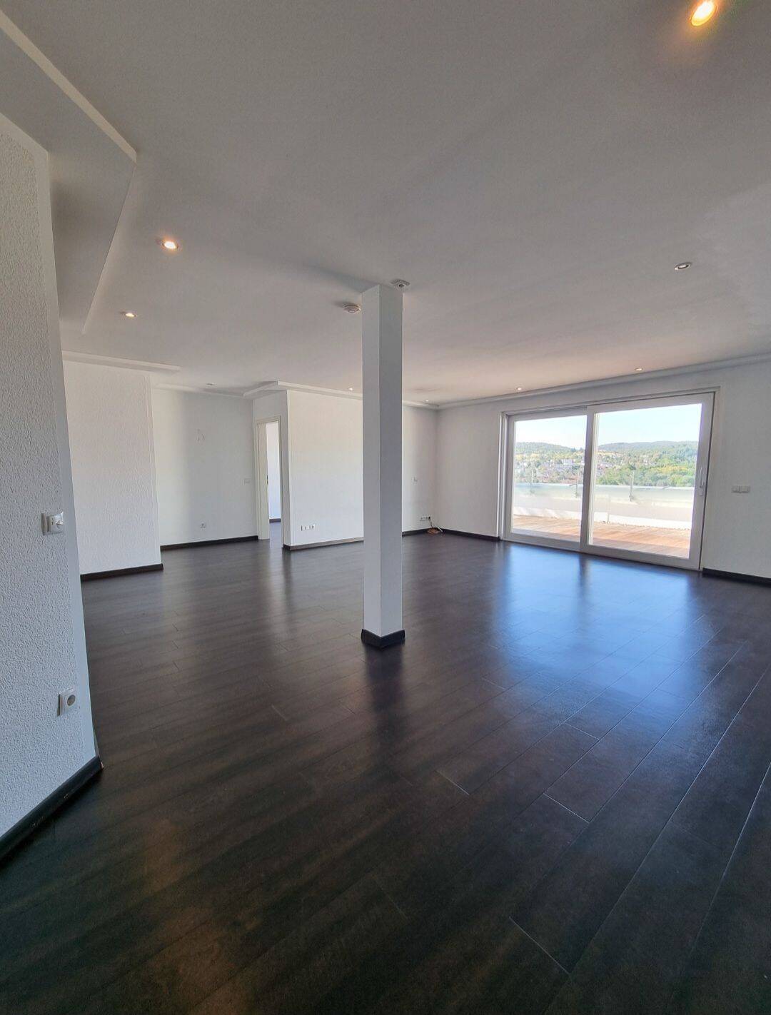 Stilvolle 5 – Zimmer-Wohnung in Bad Wildungen, 34537 Bad Wildungen
