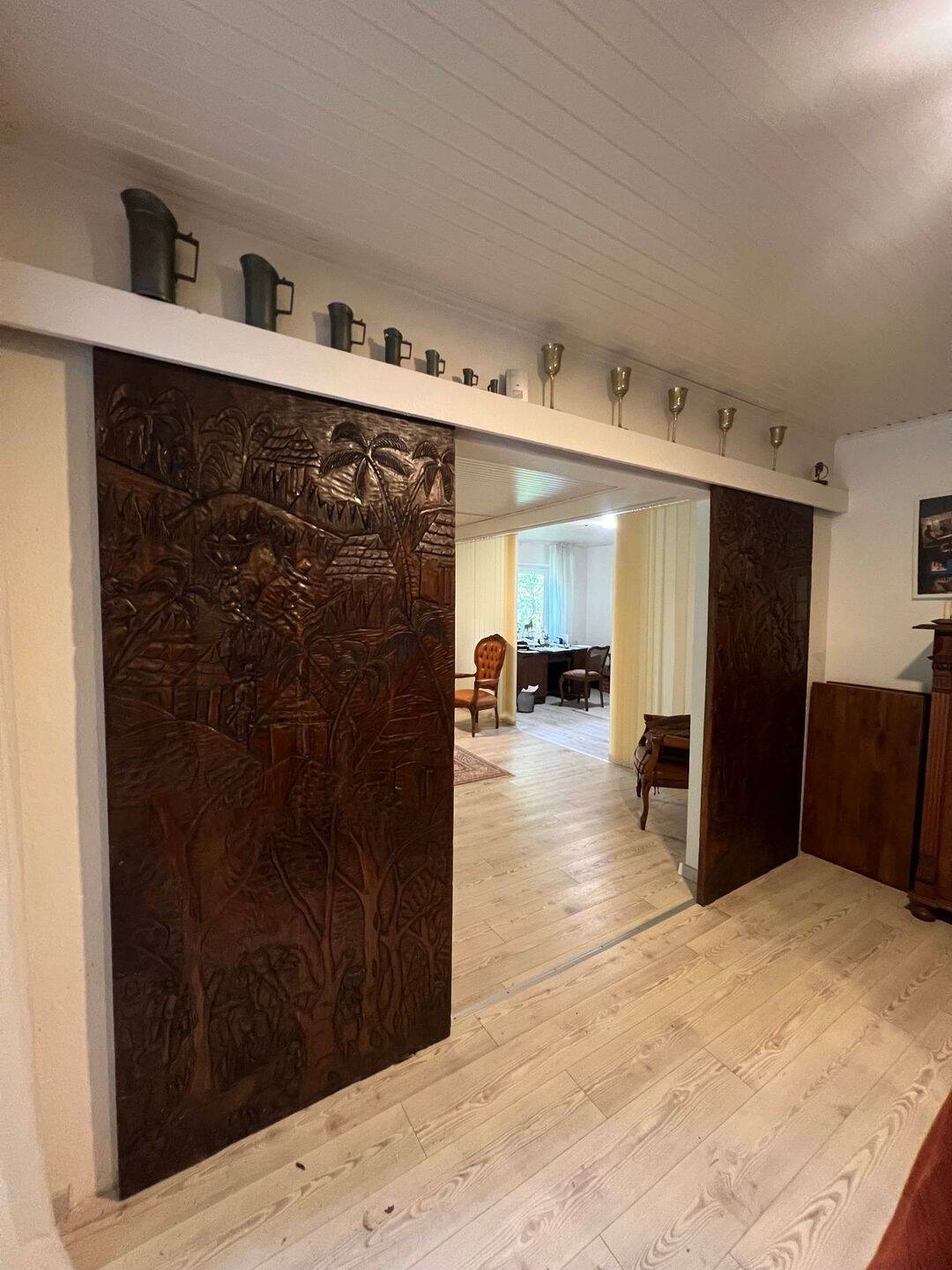 Helle 5-Zimmer Erdgeschosswohnung mit Garten in Rendsburg, 24768 Rendsburg