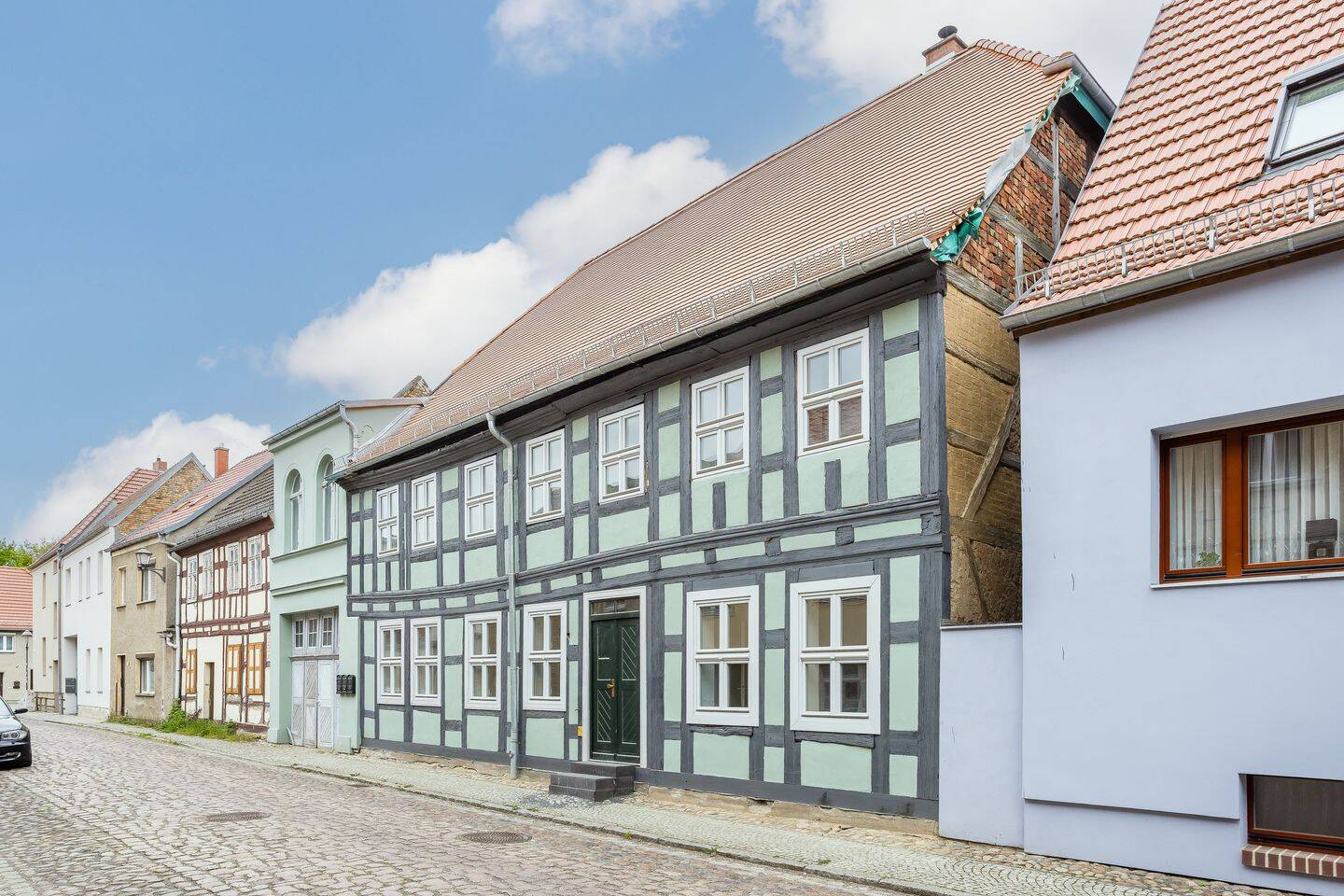 Historischer Charme trifft vollsanierten Wohnkomfort – 4-Raumwohnung mit Garten in Treuenbrietzen!, 14929 Treuenbrietzen