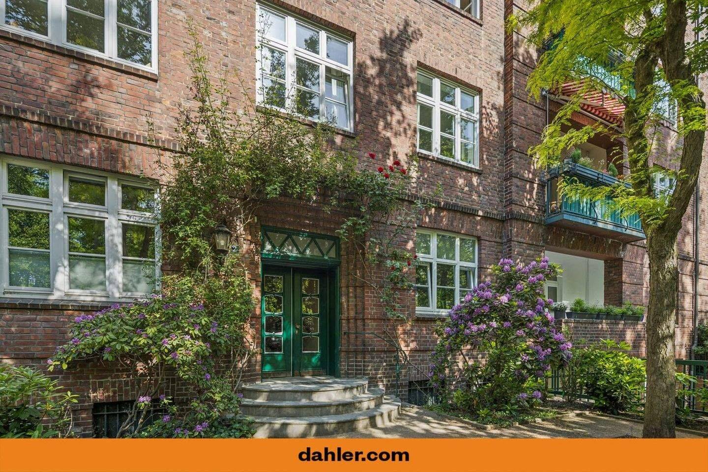 Charismatische Altbauwohnung zwischen Parkidylle und Flaniermeile, 20249 Hamburg (Hamburg-Nord Eppendorf Harvestehude Hoheluft-Ost Winterhude)