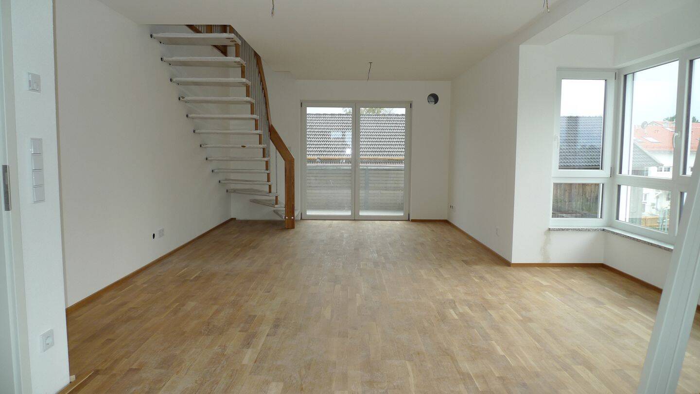 PROVISIONSFREI – Hochwertige 5 Zimmer Maisonette Wohnung mit Süd-Balkon, 83624 Otterfing