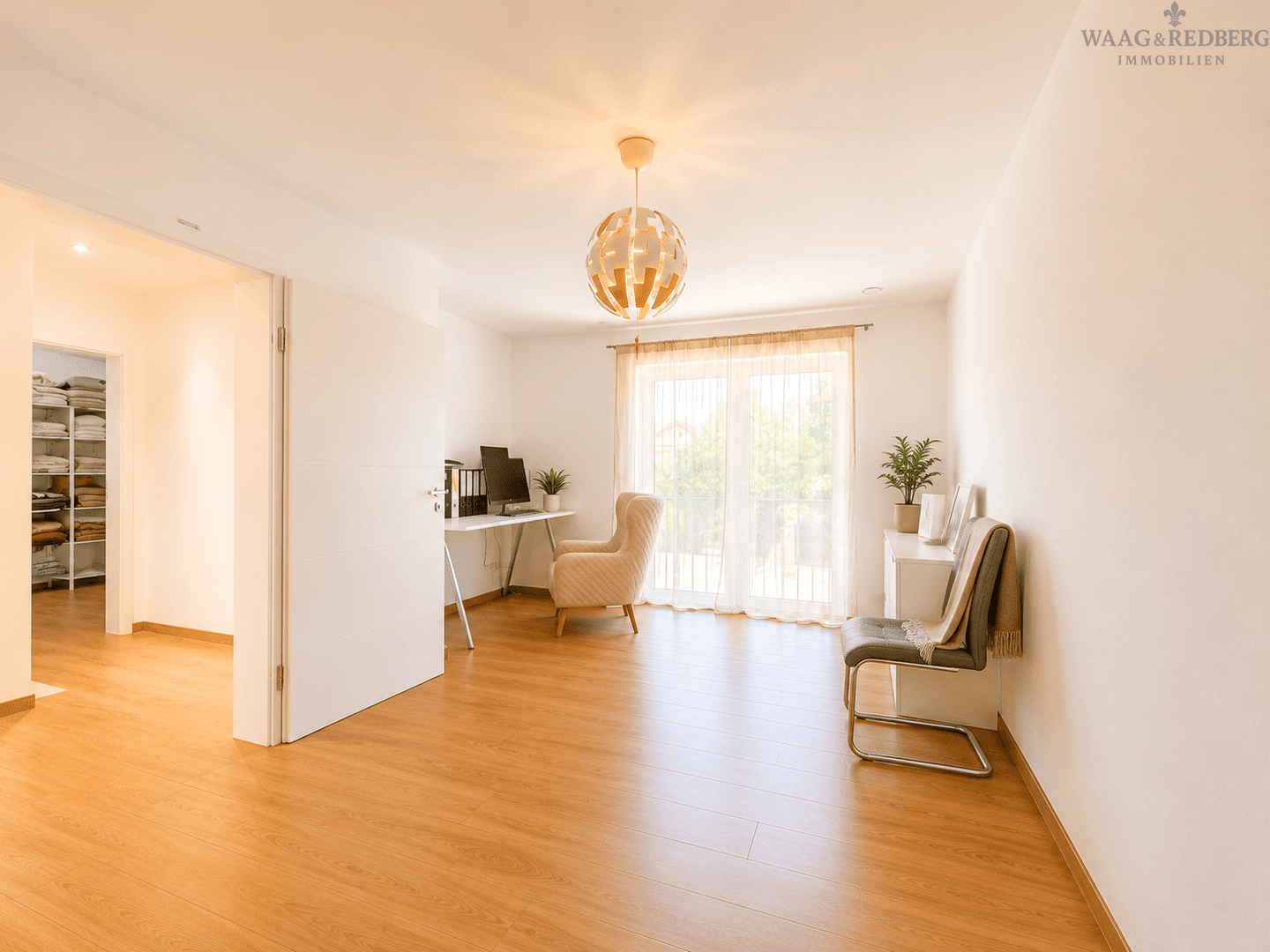 Großzügige 4-Zimmer-Maisonettewohnung mit Garten in begehrter Lage von Ingolstadt, 85055 Ingolstadt