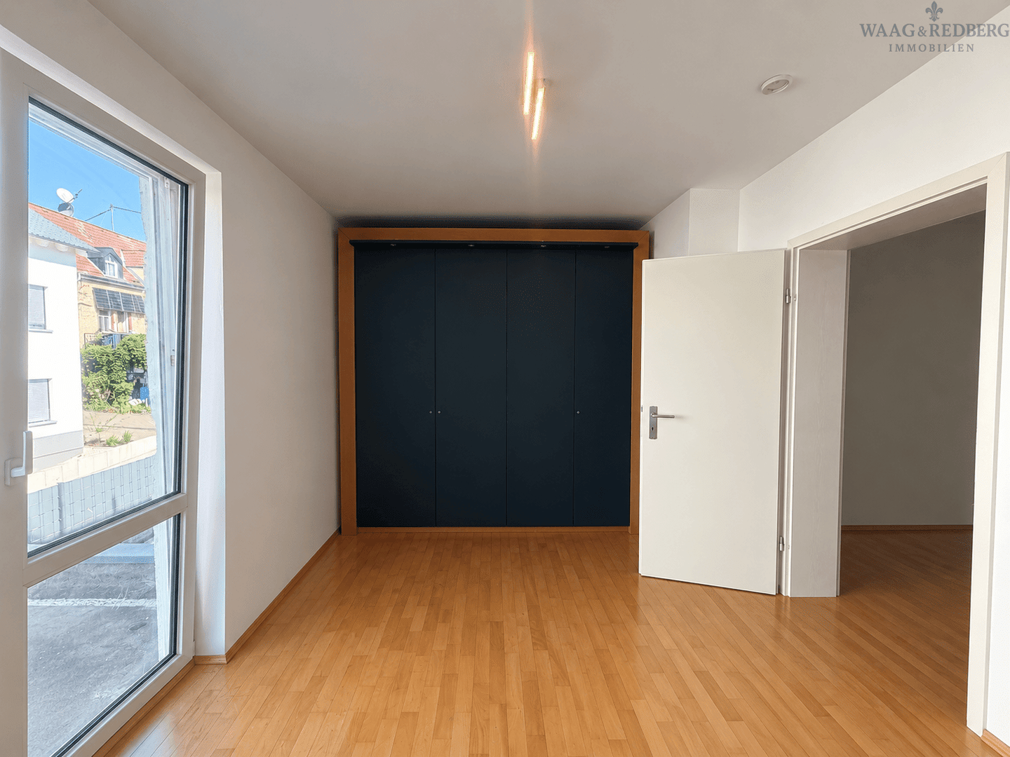 Schicke Maisonette-Wohnung mit Einliegerwohnung in Wallau, 65719 Hofheim am Taunus