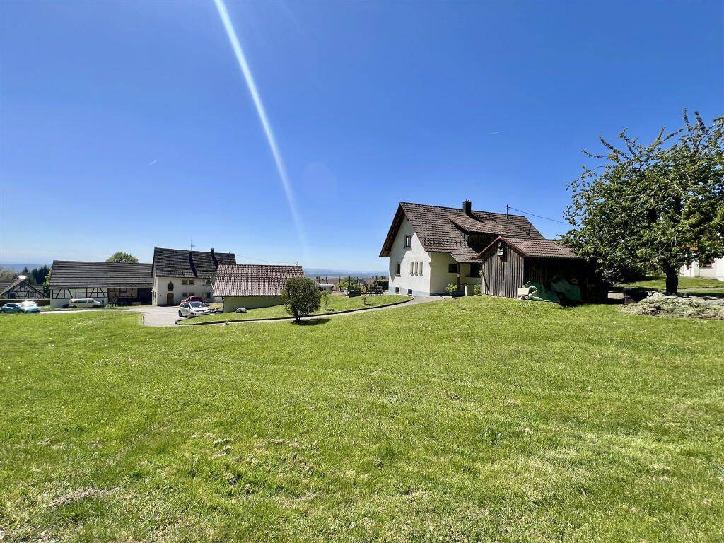Sonnenverwöhntes EFH mit traumhafter Bergsicht – nur 15 Minuten von Überlingen, 88633 Heiligenberg