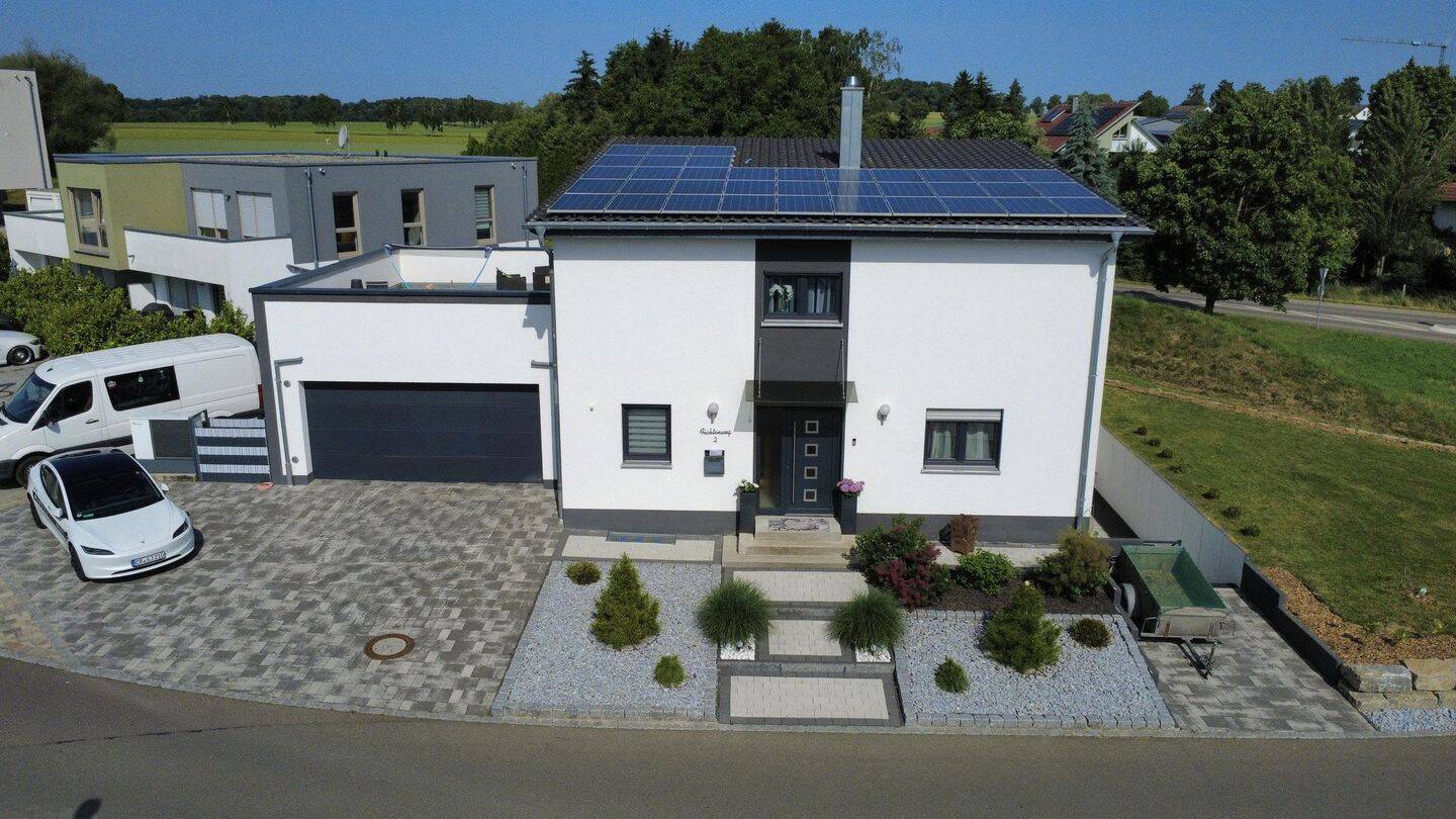 Wohlfühloase – modernes Einfamilienhaus mit Einliegerwohnung, 74585 Rot am See